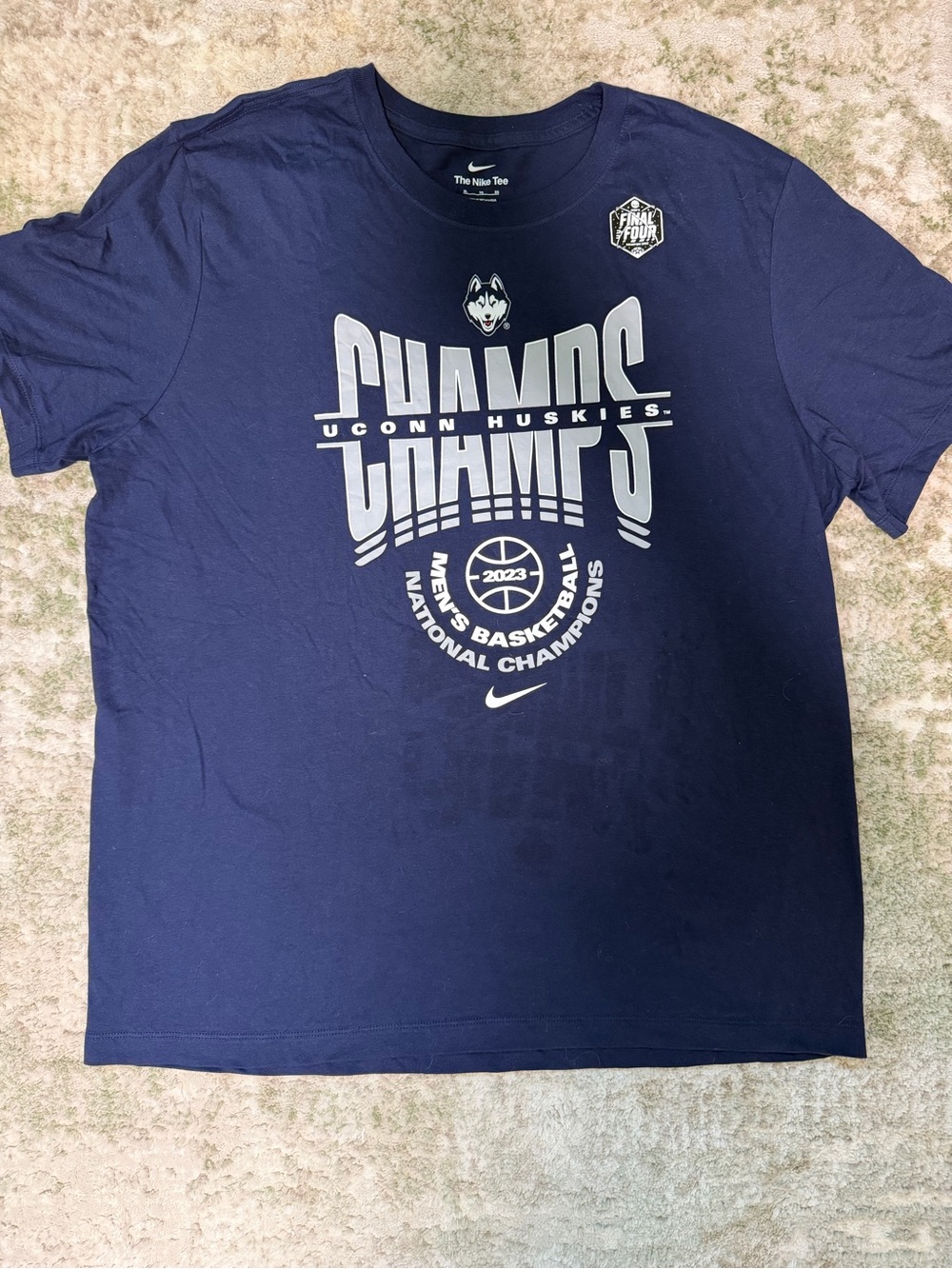 UConn Huskies 2023 National Champions Nike CHAMPS Official T Shirt XL Navy